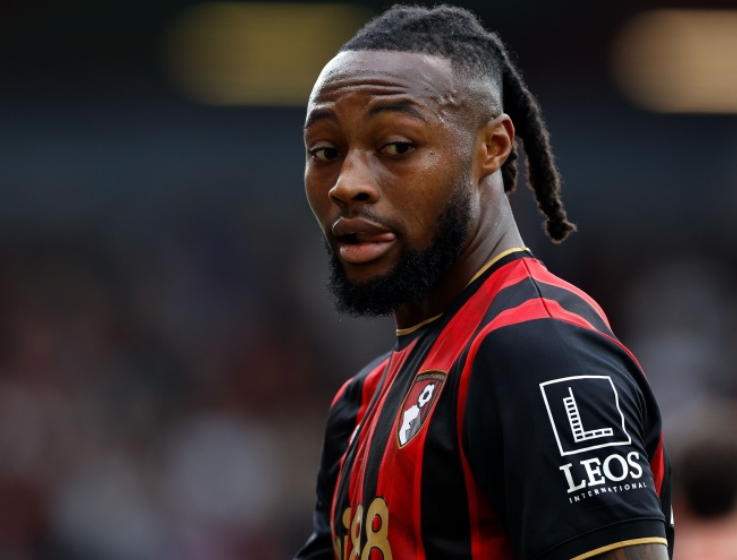 曼聯(lián)引援塞梅尼奧：堅(jiān)守薪資結(jié)構(gòu)，競(jìng)爭(zhēng)態(tài)勢(shì)復(fù)雜